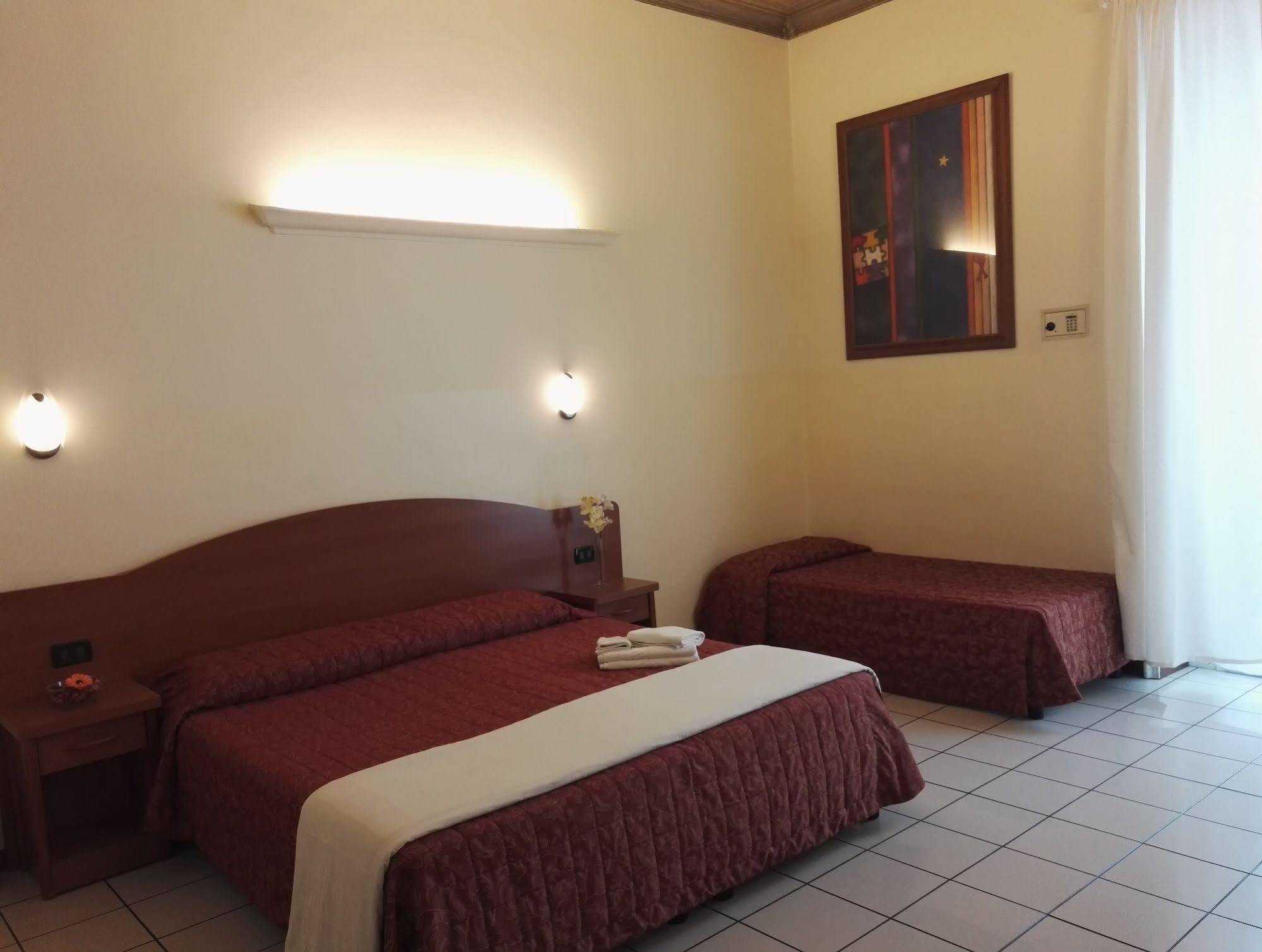 Soana City Rooms Genoa Ngoại thất bức ảnh