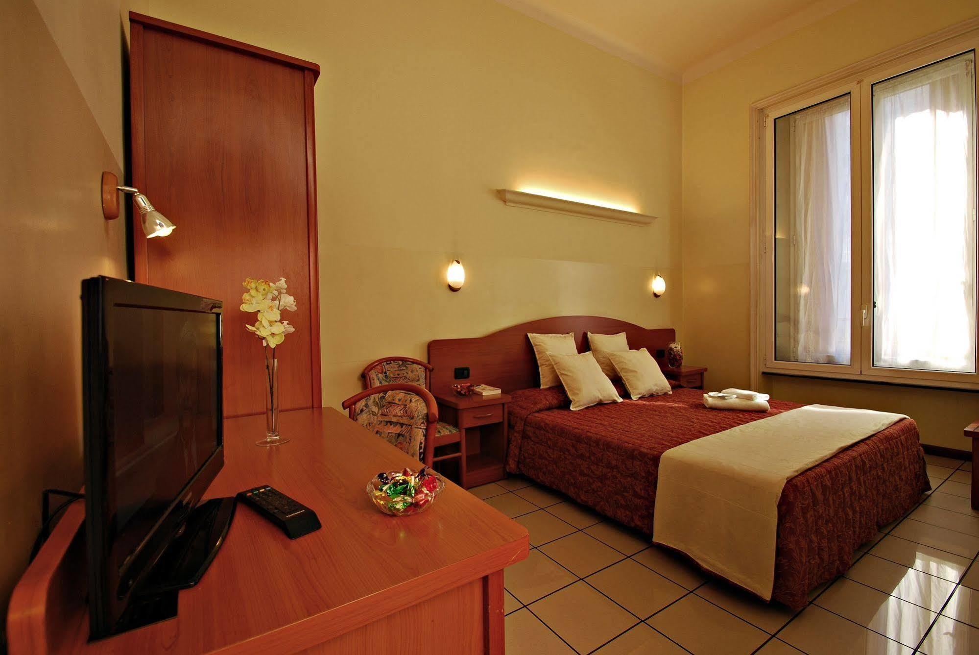 Soana City Rooms Genoa Ngoại thất bức ảnh