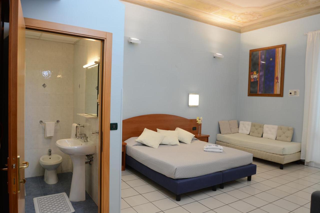 Soana City Rooms Genoa Ngoại thất bức ảnh