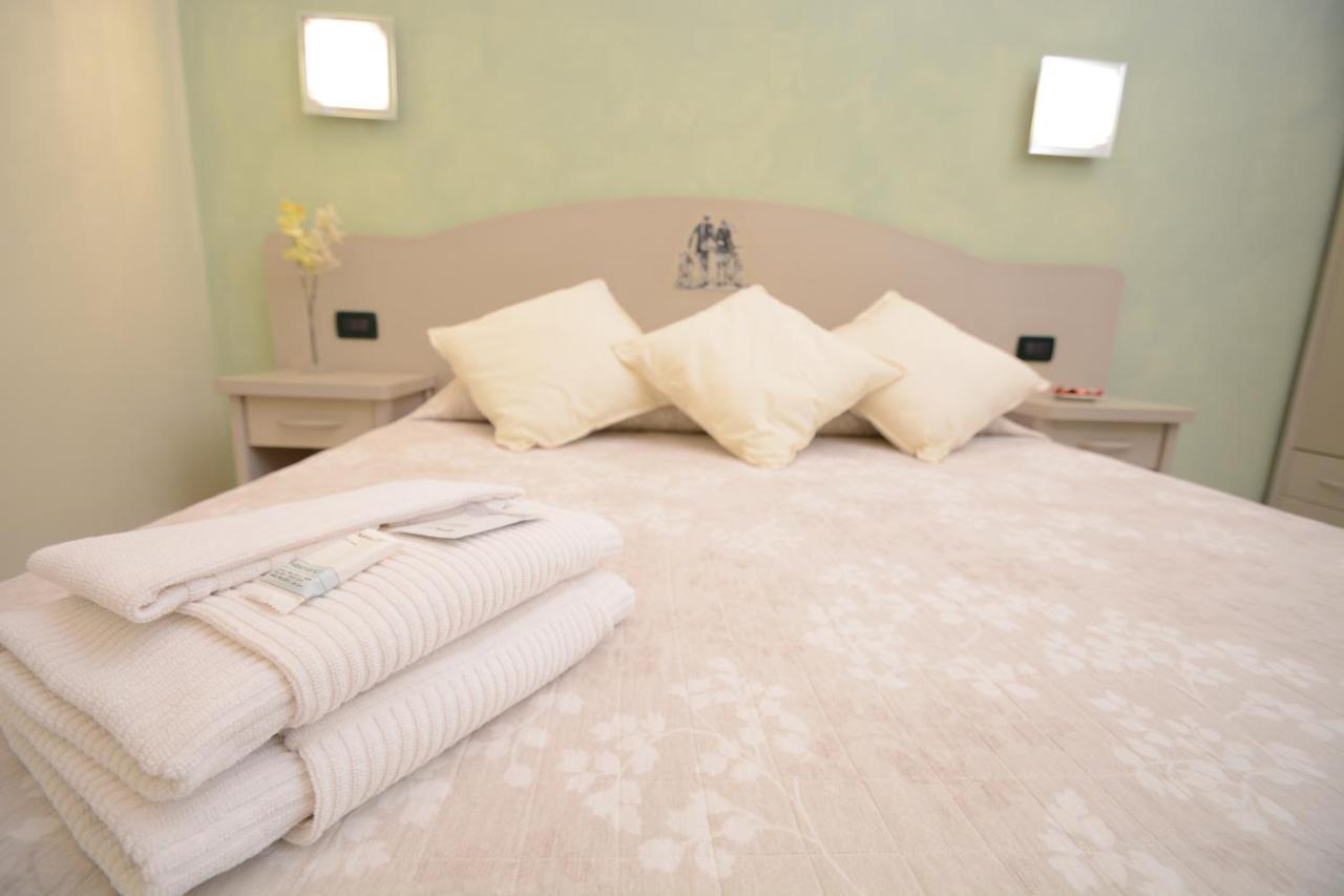 Soana City Rooms Genoa Ngoại thất bức ảnh
