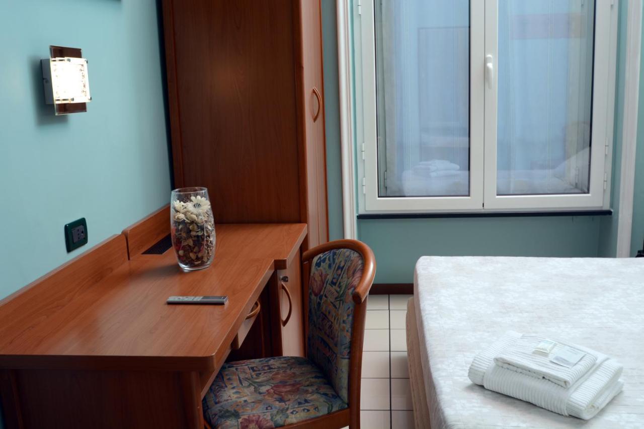 Soana City Rooms Genoa Ngoại thất bức ảnh